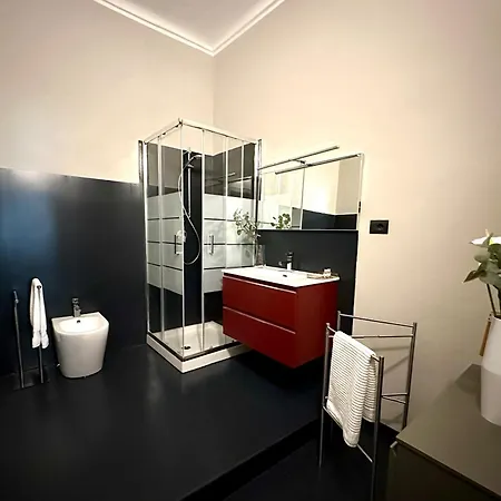 180 M2 Grand - Piazza Castello Torino